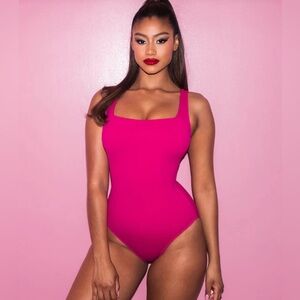 TA3 Squarey One-Piece Swimsuit Pink Size XS Regular / Long BRAND NEW